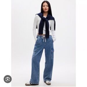 GAP Wide Leg Pull-On Denim Cargo Jeans 100% Cotton size Medium